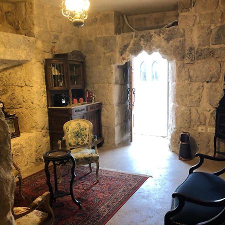 מעיליא Chateau Du Roi מראה חיצוני תמונה