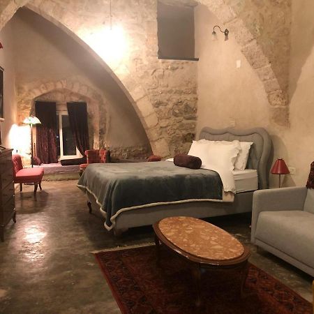 מעיליא Chateau Du Roi מראה חיצוני תמונה