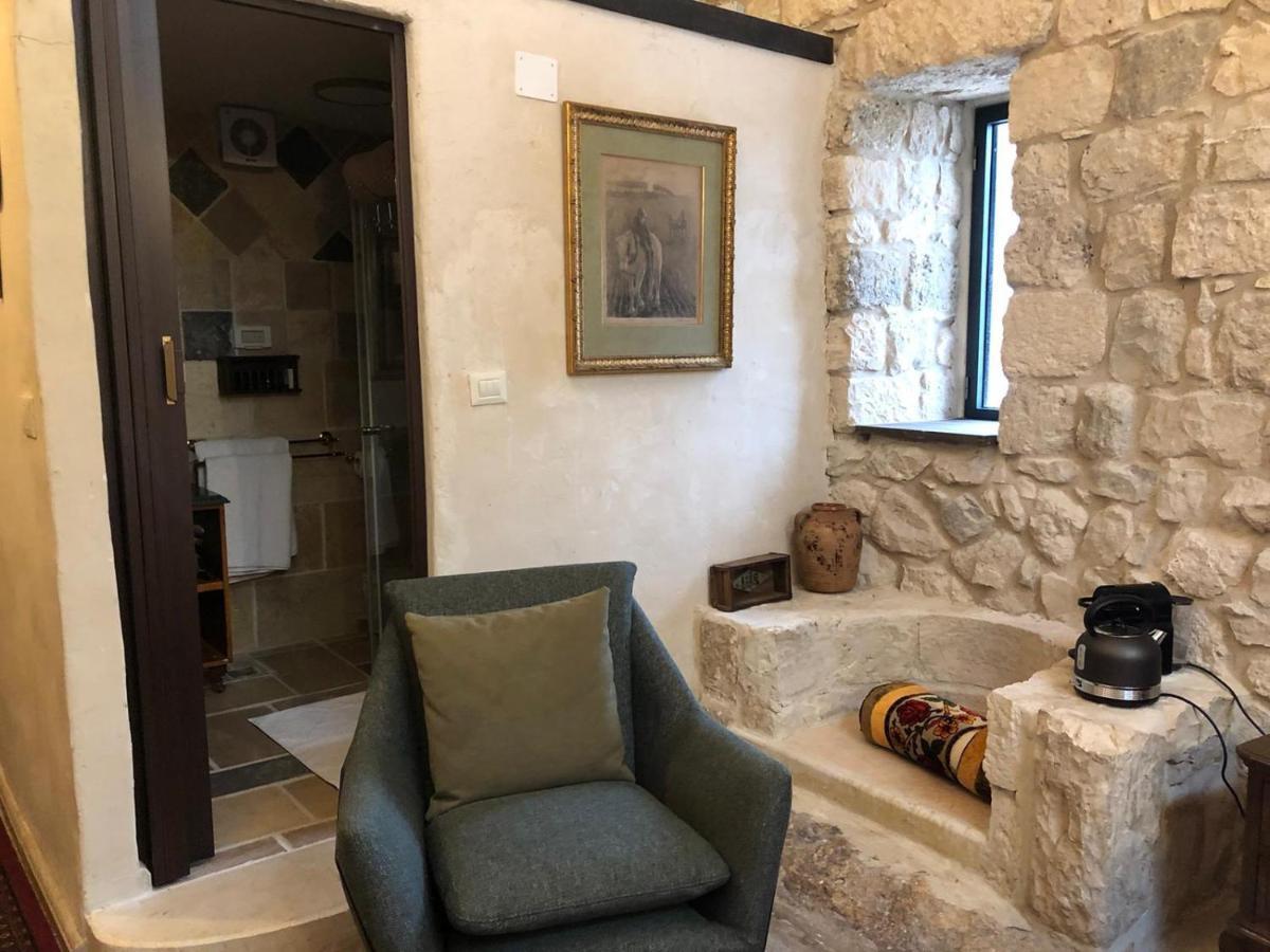 מעיליא Chateau Du Roi מראה חיצוני תמונה
