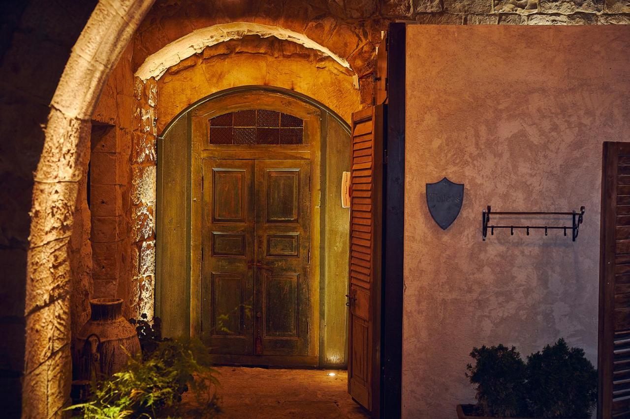 מעיליא Chateau Du Roi מראה חיצוני תמונה